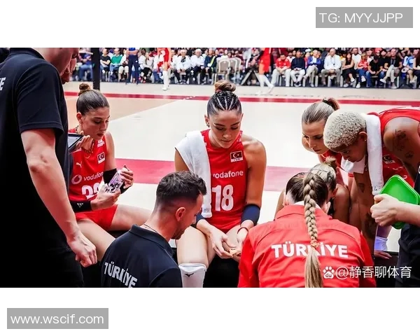 传奇球星足球比赛完整版精彩对决全程回顾让你重温经典时刻 传奇球星足球比赛完整版精彩对决全程回顾让你重温经典时刻